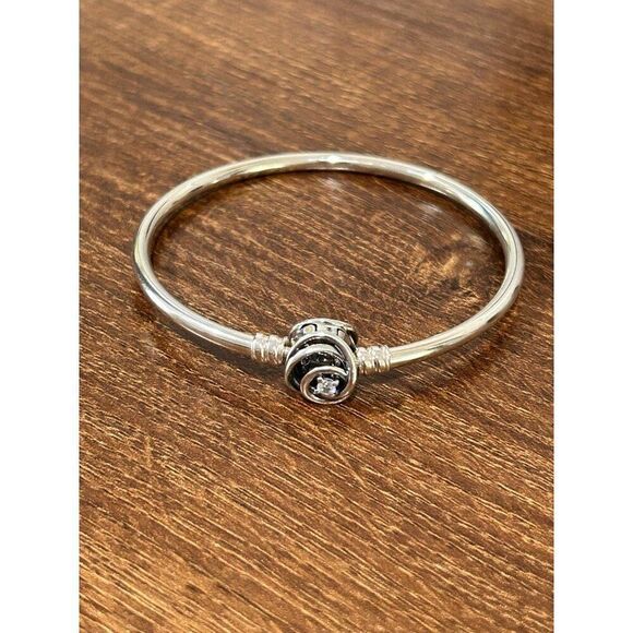 Pandora Cz Swirl Clasp Bangle - Picture 5 of 11